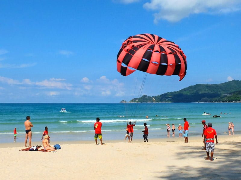 4 Water Activities You Should Try When You Visit Phuket